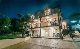 Apartments Belani