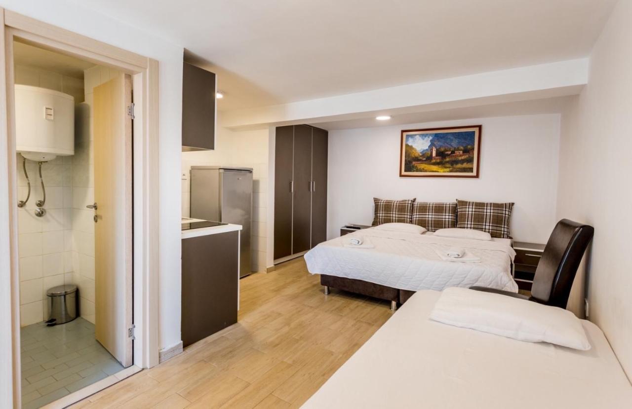 Apartments Belani Херцег-Нови Экстерьер фото