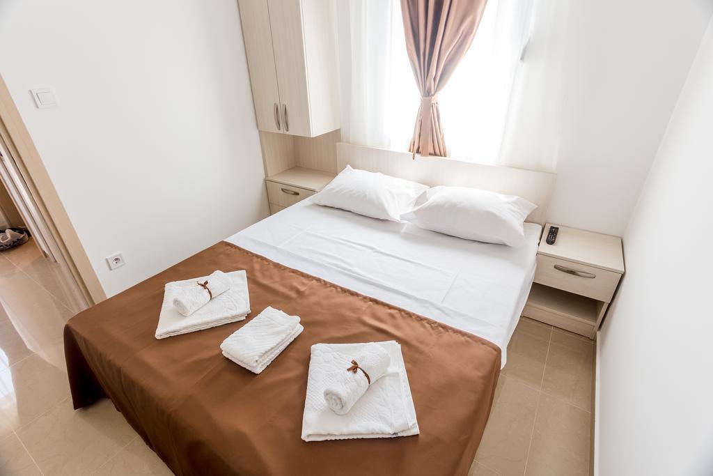 Apartments Belani Херцег-Нови Экстерьер фото
