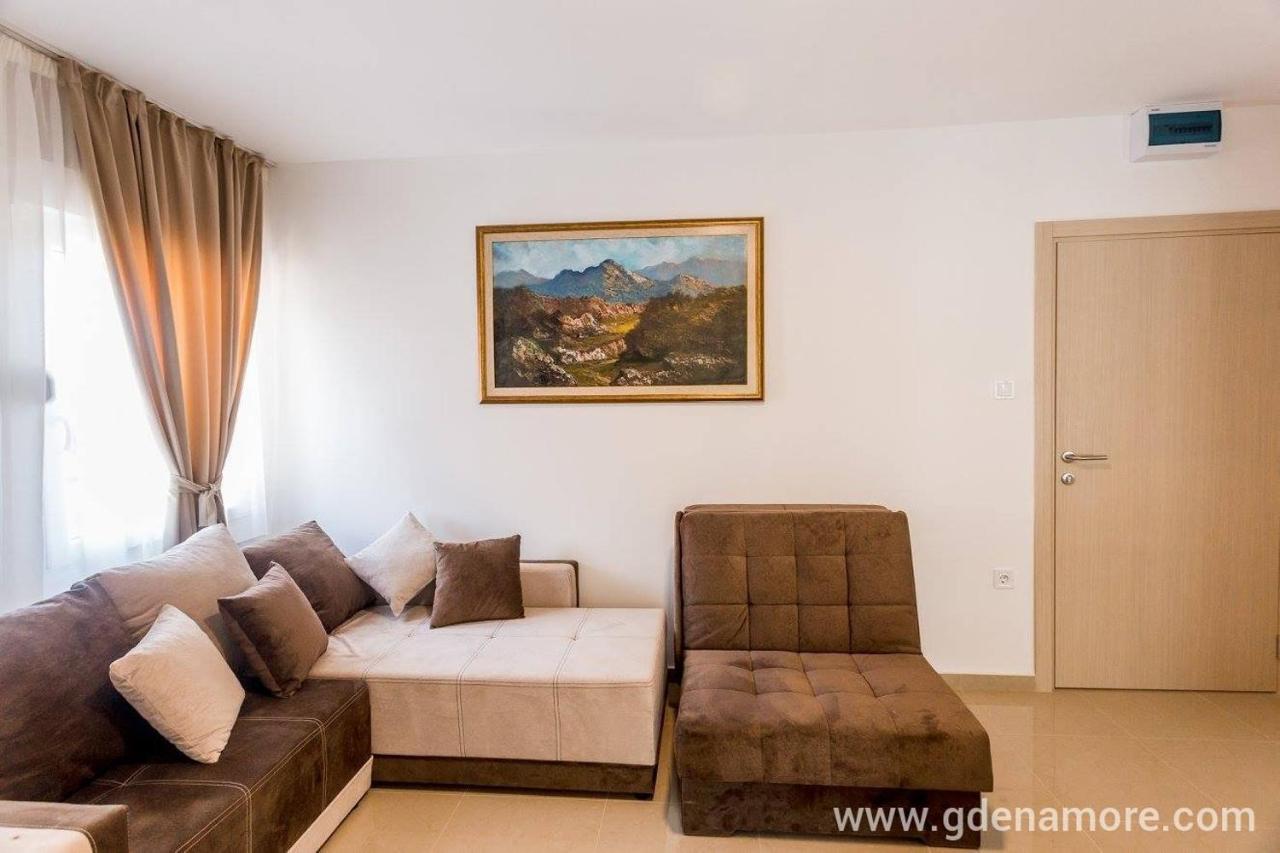 Apartments Belani Херцег-Нови Экстерьер фото