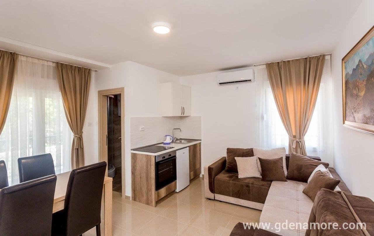 Apartments Belani Херцег-Нови Экстерьер фото